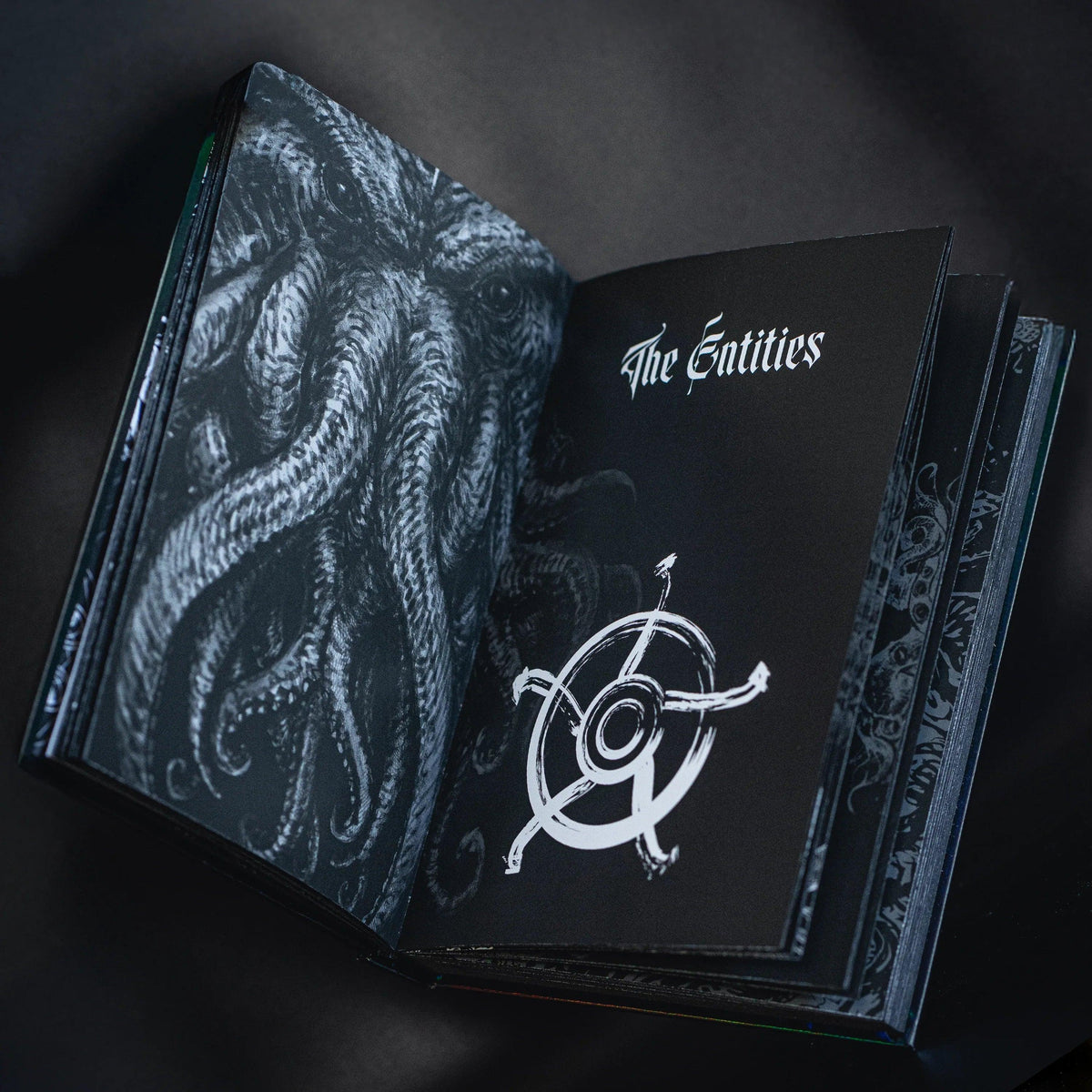 Elder Mythos Corebook — cosmic horror TTRPG rulebook, product photo 4